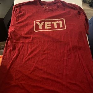Yeti Tee